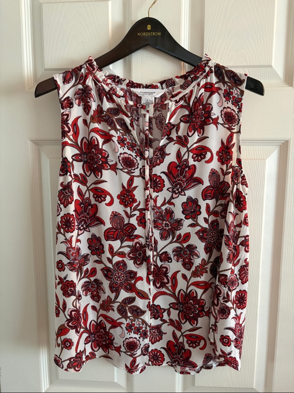 Workshop Red floral sleeveless blouse L